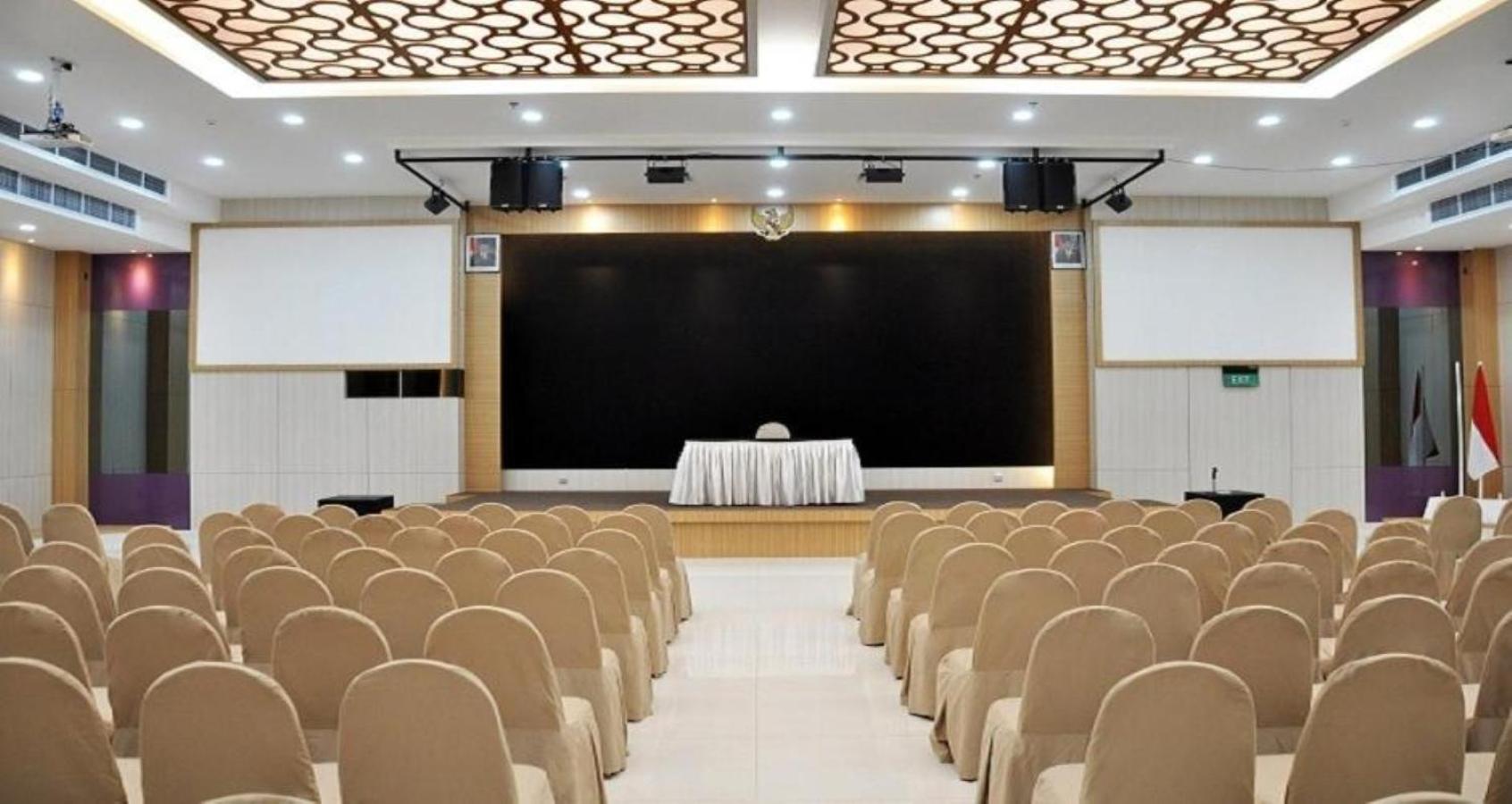 Beverly Hotel Batam Nagoya Eksteriør bilde