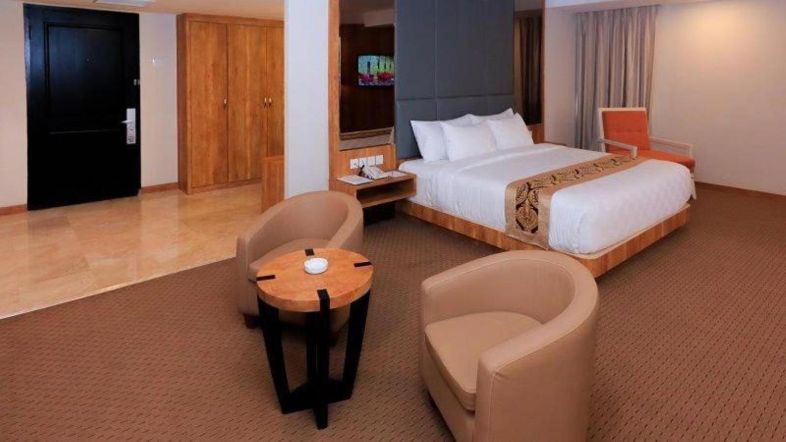 Beverly Hotel Batam Nagoya Eksteriør bilde
