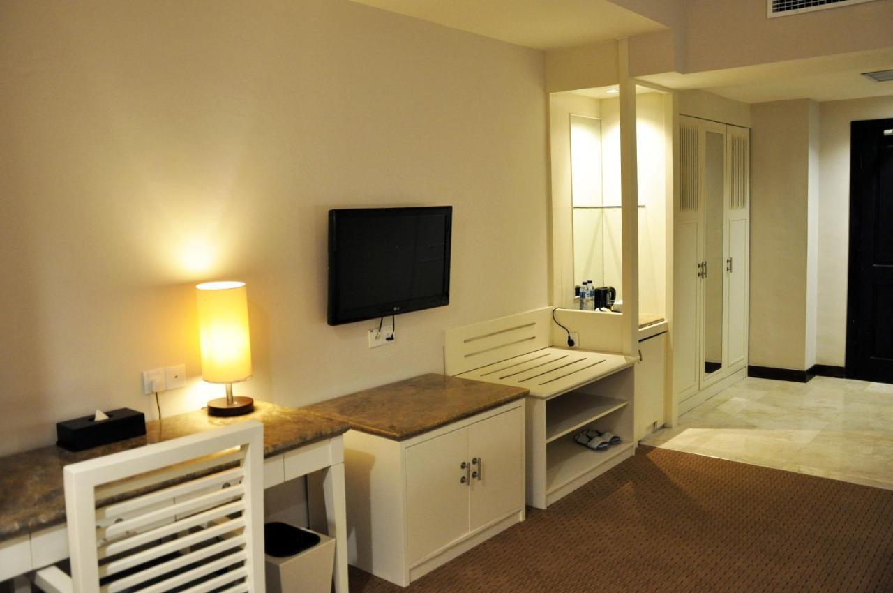 Beverly Hotel Batam Nagoya Eksteriør bilde