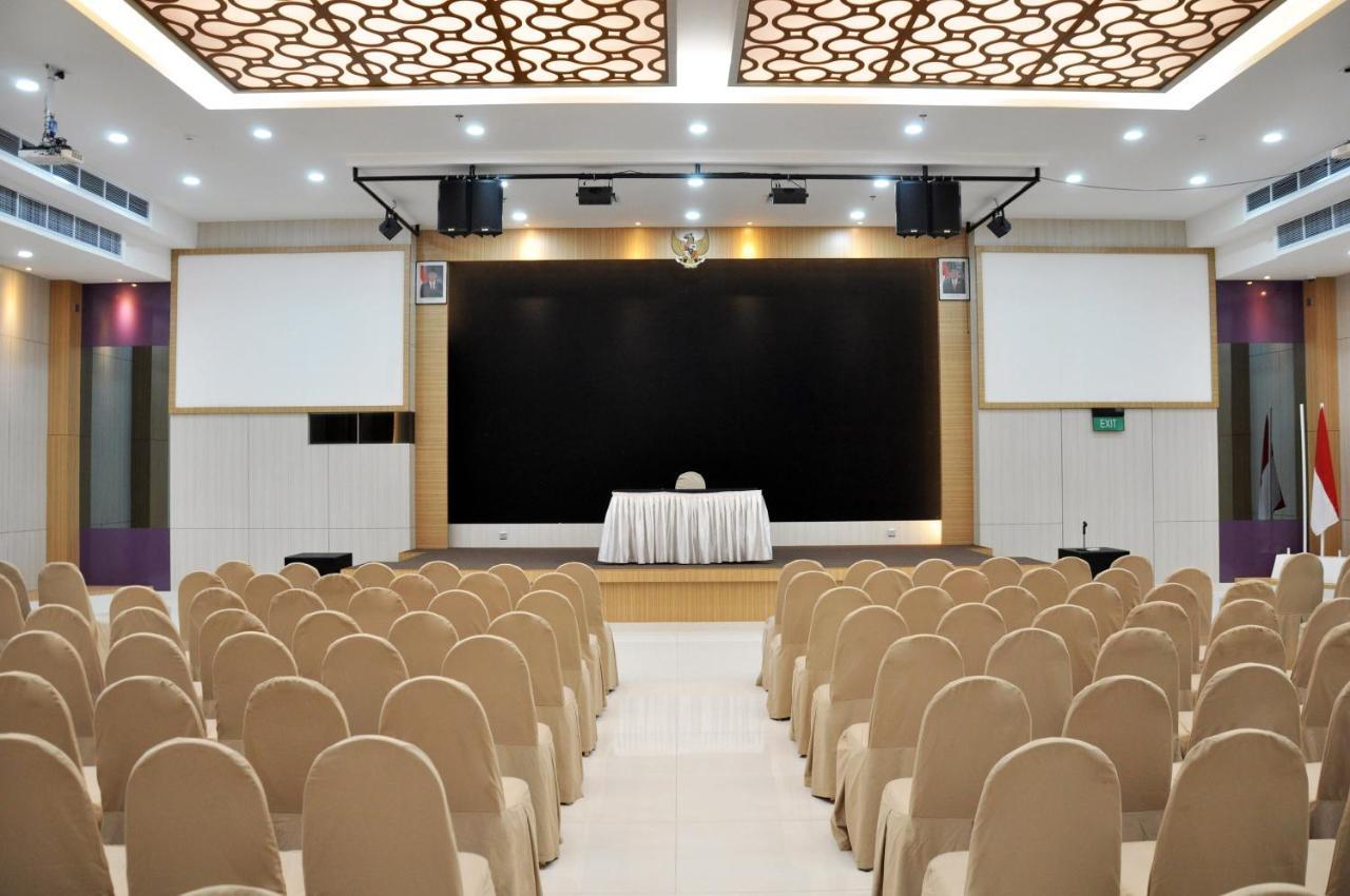 Beverly Hotel Batam Nagoya Eksteriør bilde