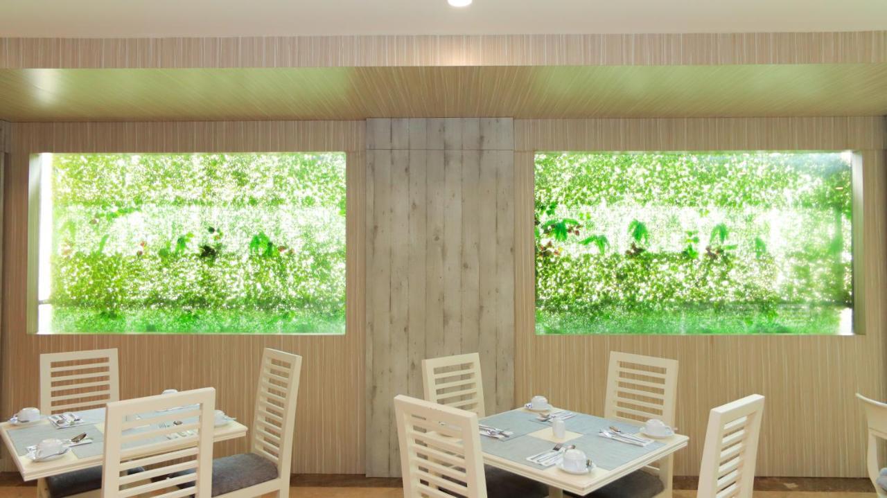 Beverly Hotel Batam Nagoya Eksteriør bilde